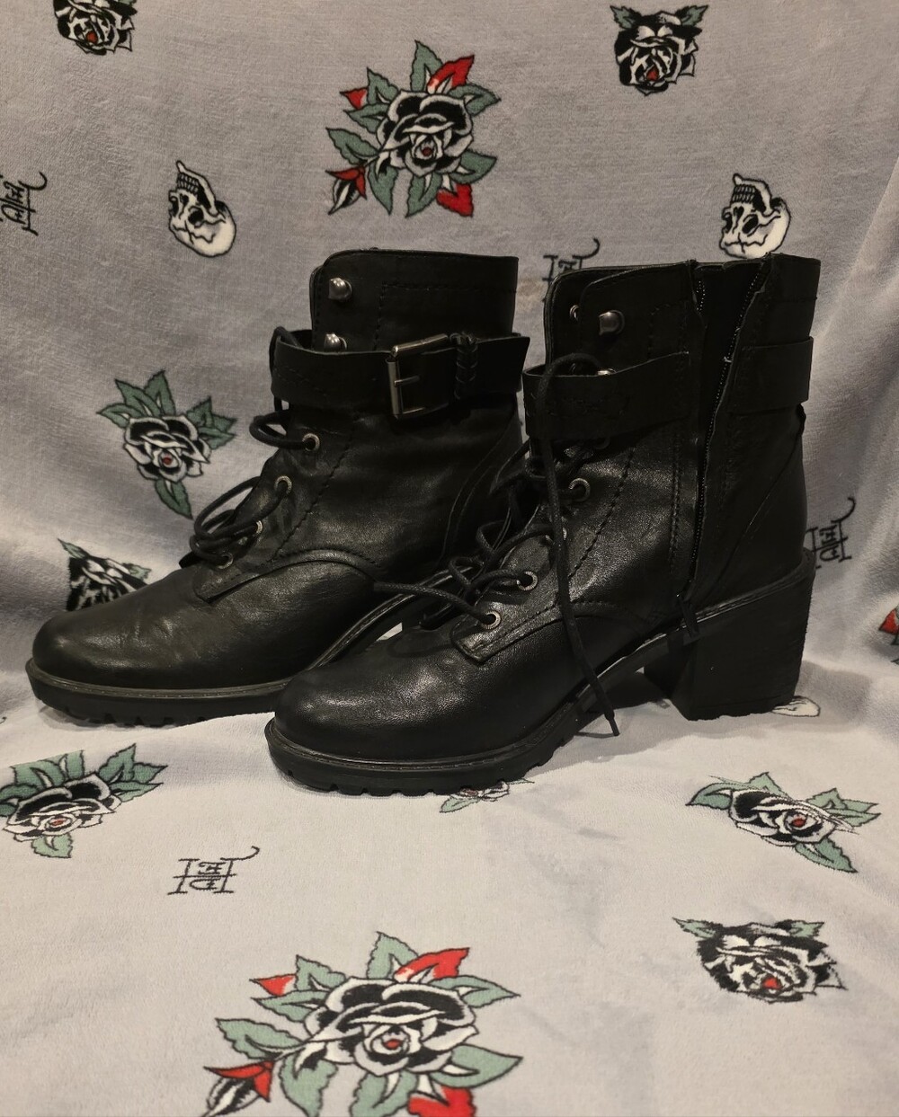 ZODIAC Black Leather Lace Up Boots 9M/10.5W